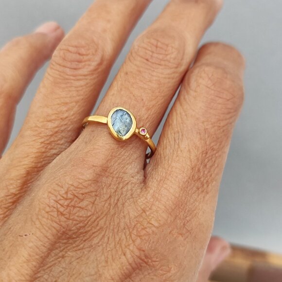 Moissanite ring. 14K yellow gold ring with Blue Moissanite & small Ruby. UNIQUE - Picture 8 of 14